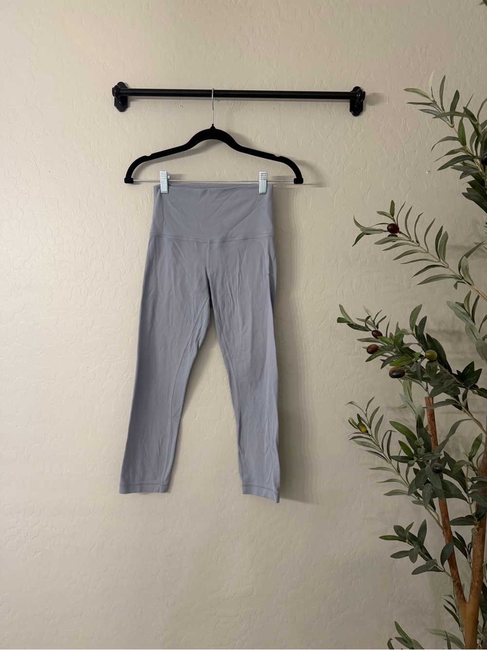 Lululemon Align Dusty Blue Crop Leggings